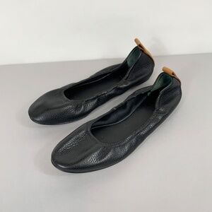 Mercedes Castillo Womens Leather Ballet Flats in Black